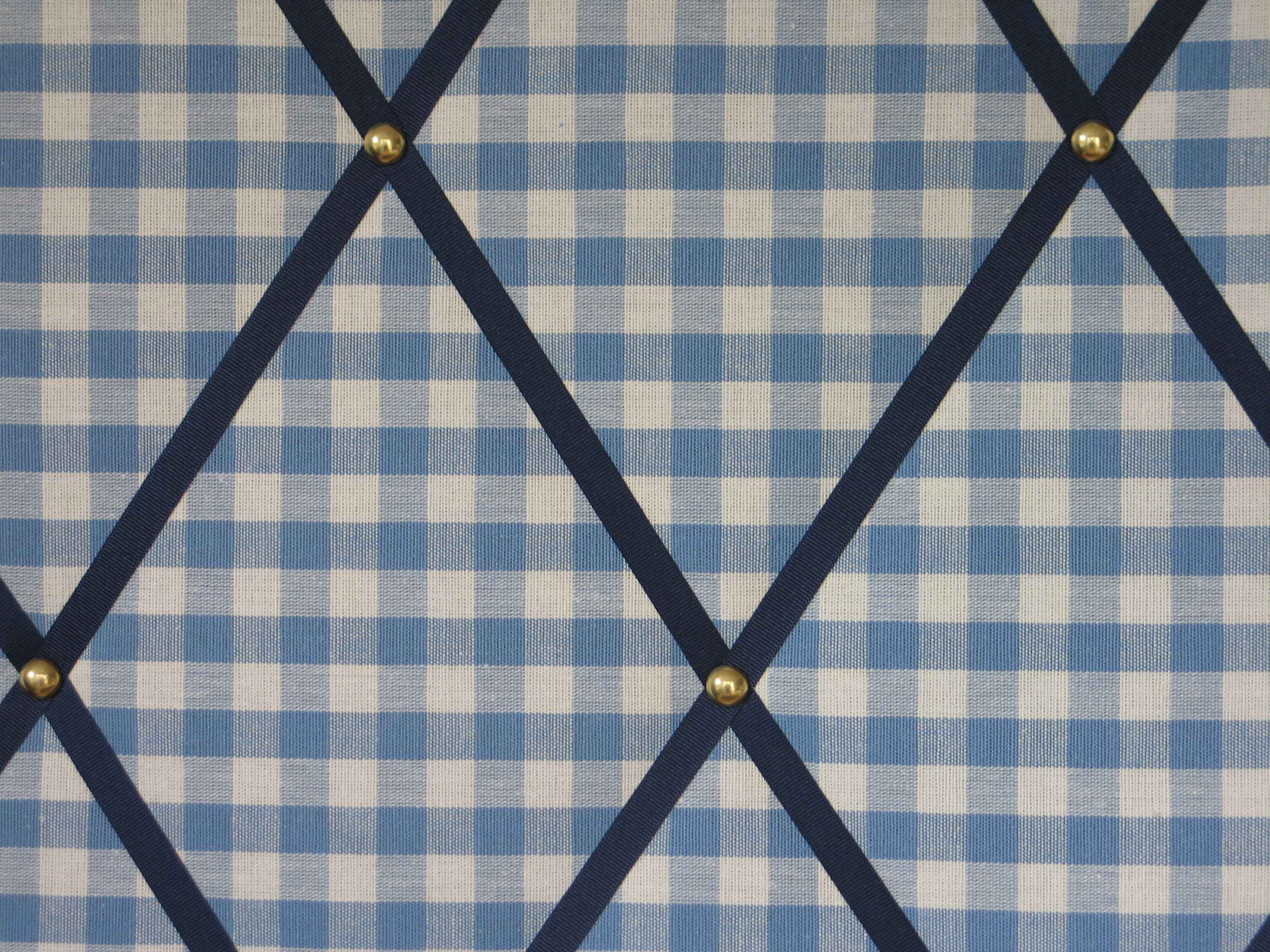 Blue gingham memo board